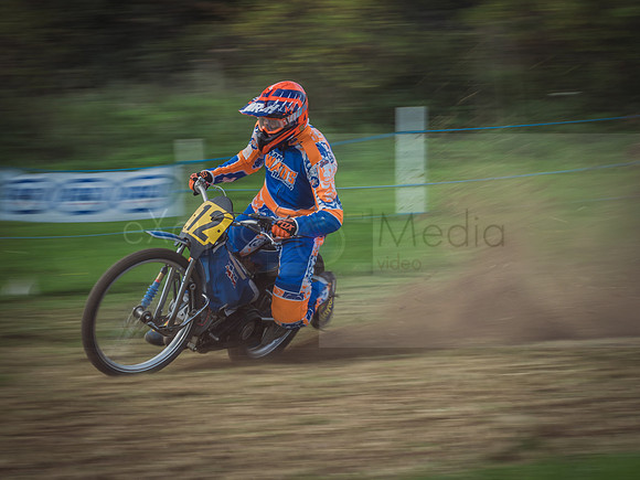 Danebury Grass Track  October 2017-2300