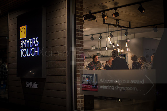 Myers Touch - Dining Club-47835