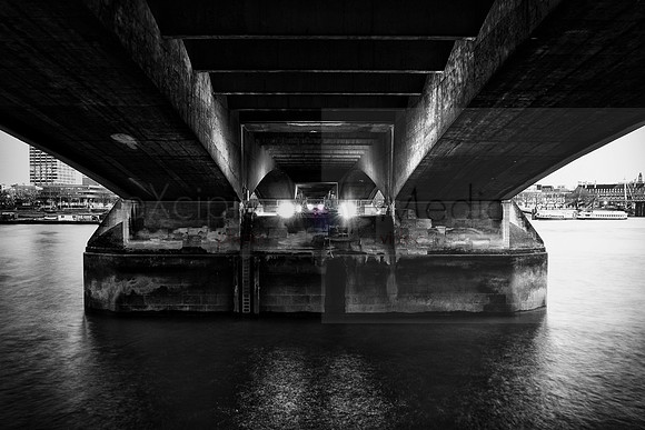 London 21st Nov-1635-Edit