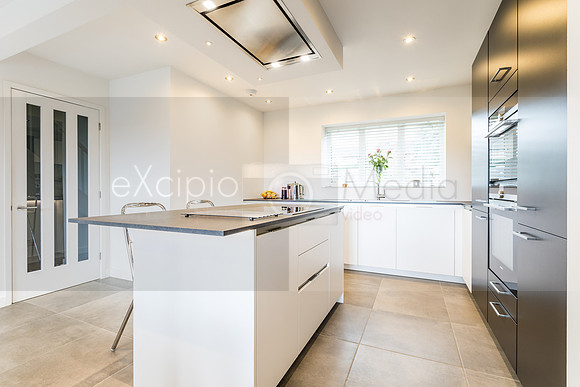 Myers Touch - Travers Kitchen-41249