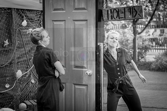 Comedy of Errors-08802