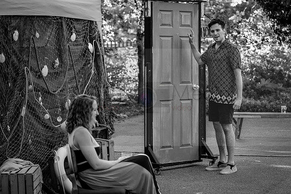 Comedy of Errors-08565