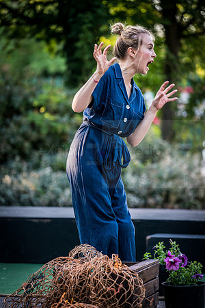 Comedy of Errors-08726