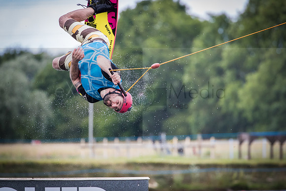 WakeBoarding-BoxEnd-7182