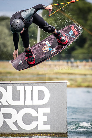 WakeBoarding-BoxEnd-3419
