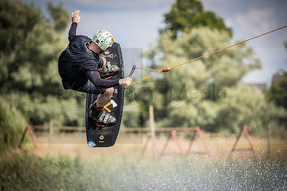 WakeBoarding-BoxEnd-7825