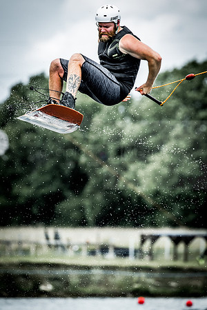 WakeBoarding-BoxEnd-3583