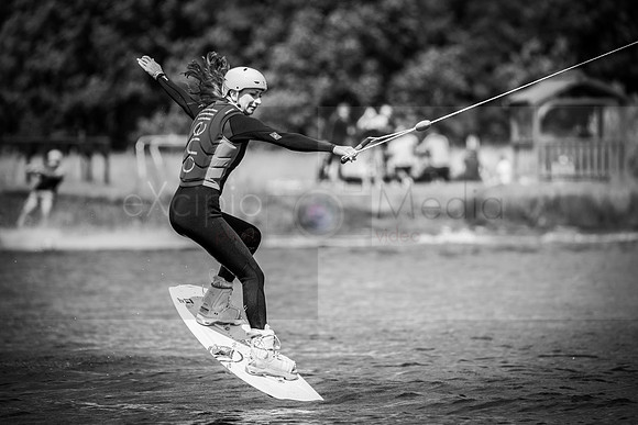 WakeBoarding-BoxEnd-5110