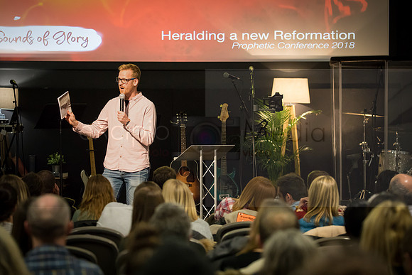 Kings Arms - Prophetic Conf-42536