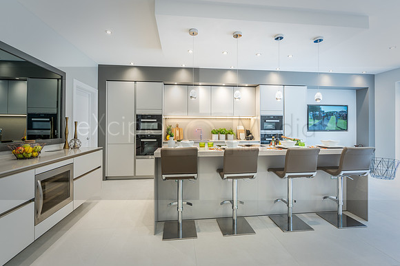 Myers Touch - Savills Home-06095-HDR