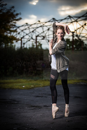 Dance around Winchester-40534