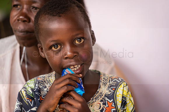 Uganda 2018-00472