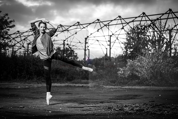 Dance around Winchester-40546