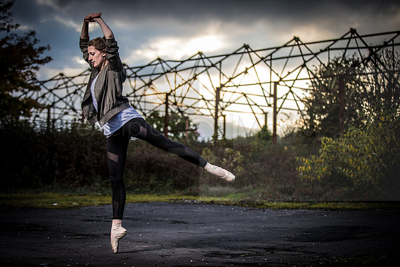 Dance around Winchester-40541
